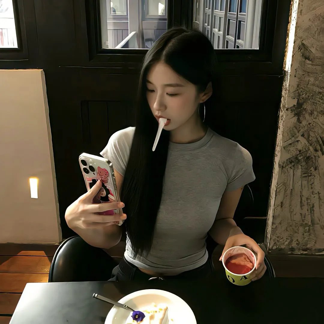 隔窗恋爱:咫尺相望